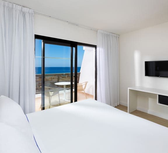 JUNIOR SUITE SEA VIEW Camerele