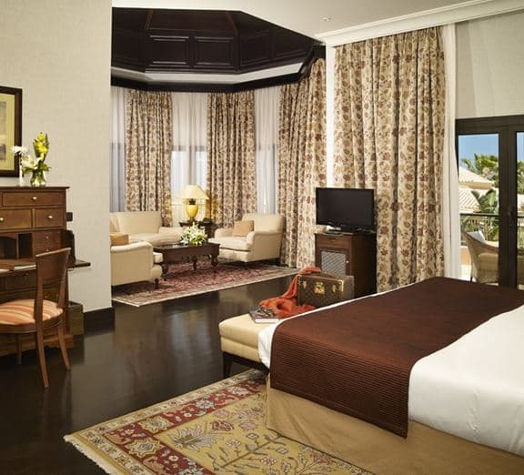 JUNIOR SUITE Camerele