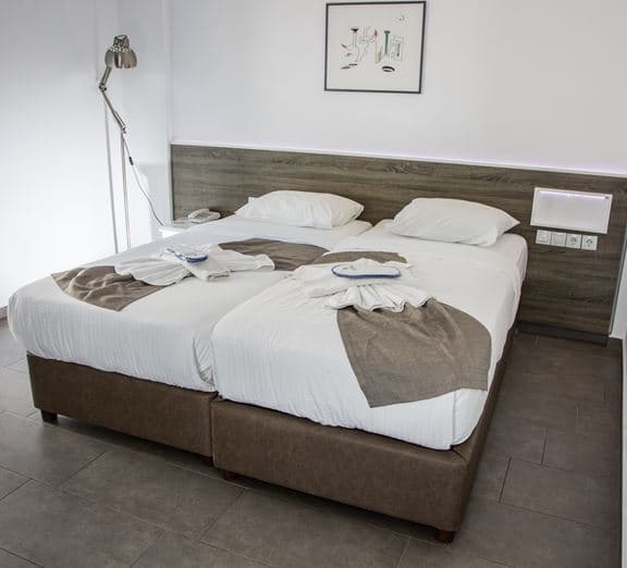Room Double Sea Side Camerele