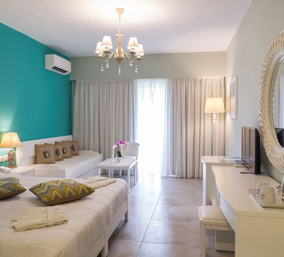 ROOM DELUXE BALCONY OR TERRACE Camerele