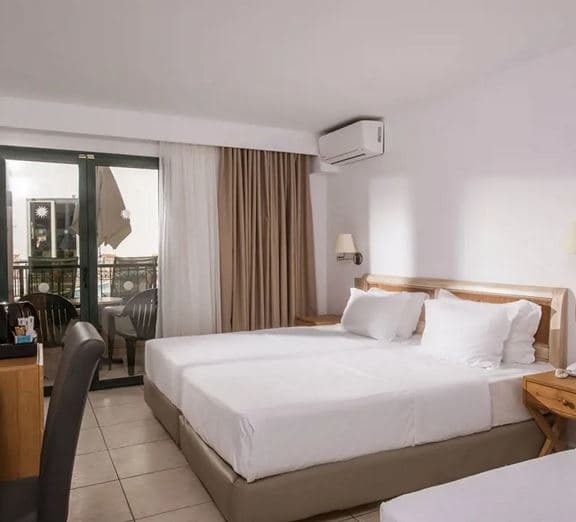 Triple Room Camerele