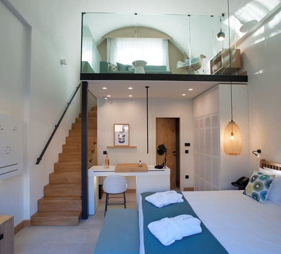 Sublime Loft Sea View with Heated Plunge Pool Camerele