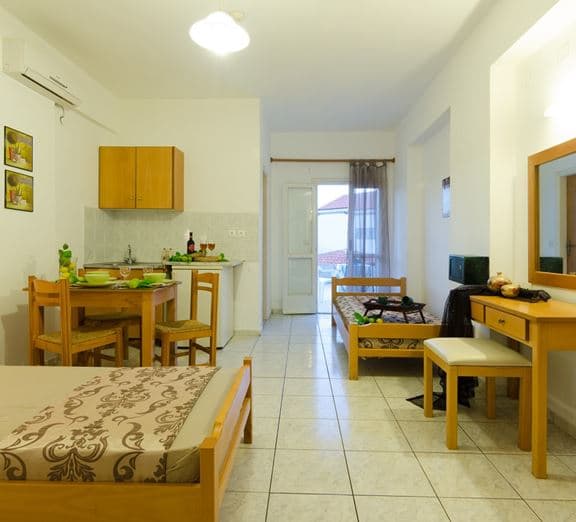 STUDIO 3 PAX Camerele