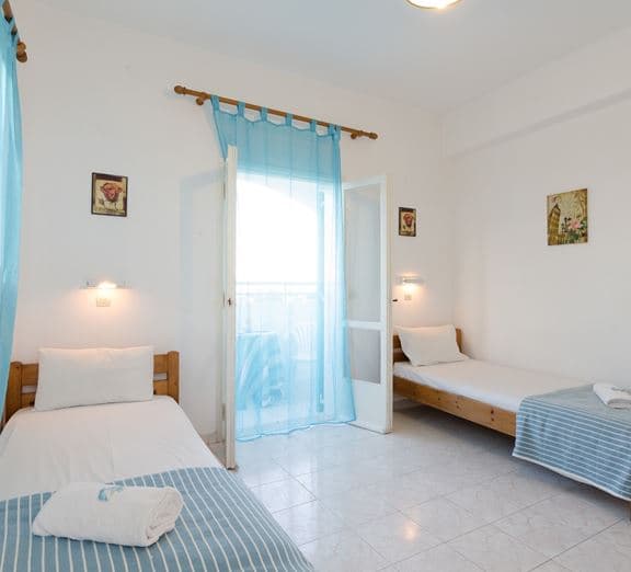 APARTMENT 3 PAX Camerele