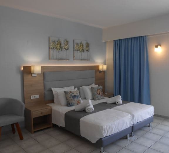 STUDIO APARTMENT city view balcony Camerele