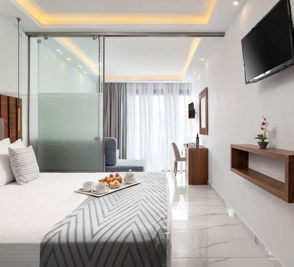 Suite Balcony Camerele