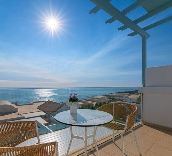 Deluxe Junior Suite Sea View Camerele