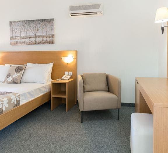 Junior Suite with Openair Jacuzzi Camerele