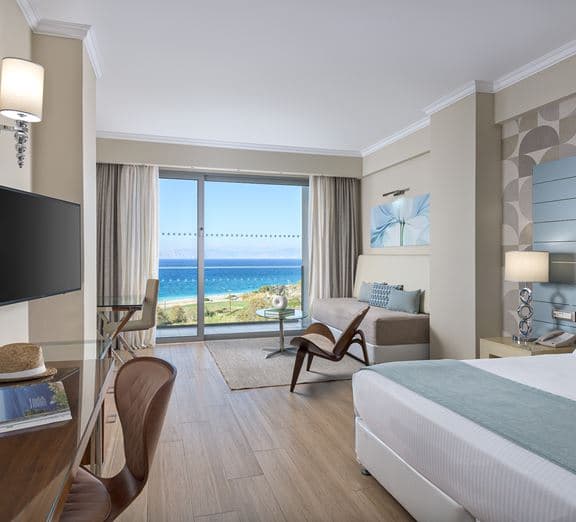 DELUXE ROOM SEA VIEW WITH BALCONY Camerele