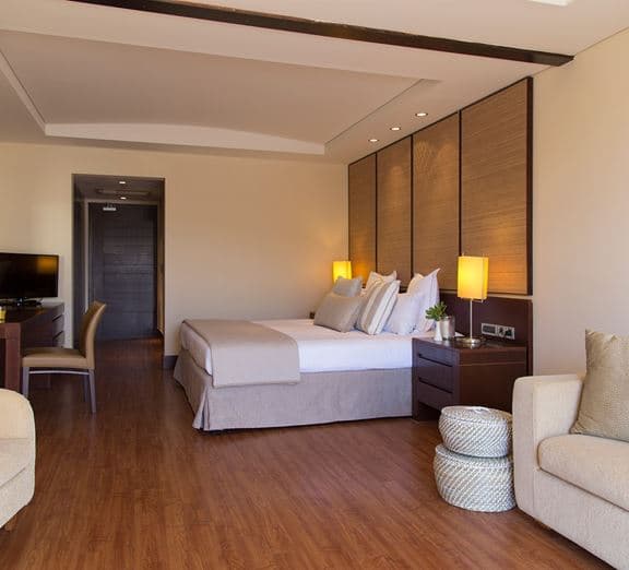 Junior Suite Golf View Camerele
