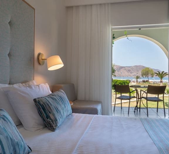 Bungalow Sea View Camerele