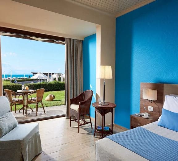 BUNGALOW DOUBLE SEAVIEW BALCONY OR TERRACE Camerele