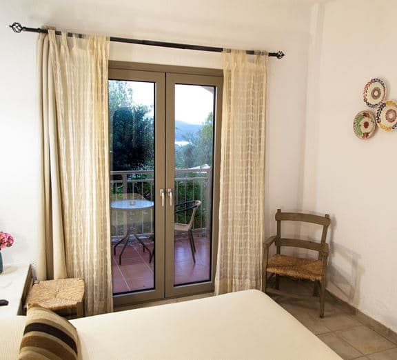 Double Room Camerele