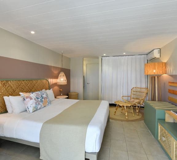 Comfort Beachfront Camerele
