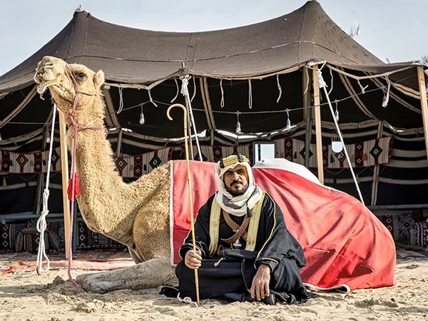 Cine sunt beduinii și cum s-au adaptat la vremuri moderne?