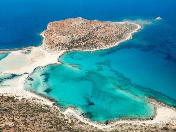 Ce trebuie să știi despre Plaja Balos: cum ajungi și ce să faci pe plajă?