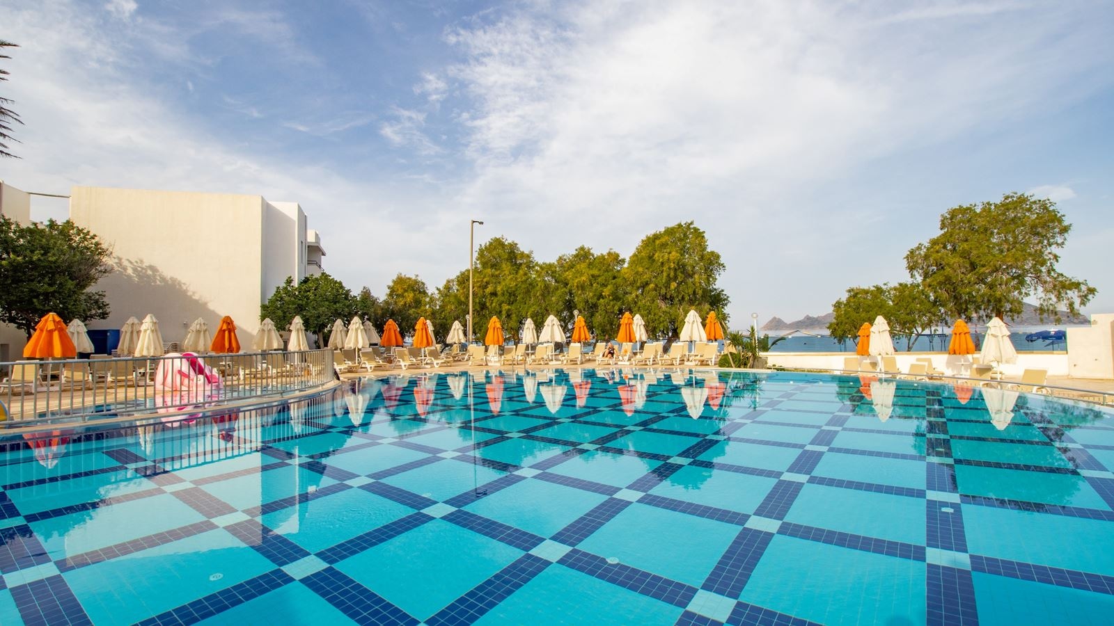 pools-pools