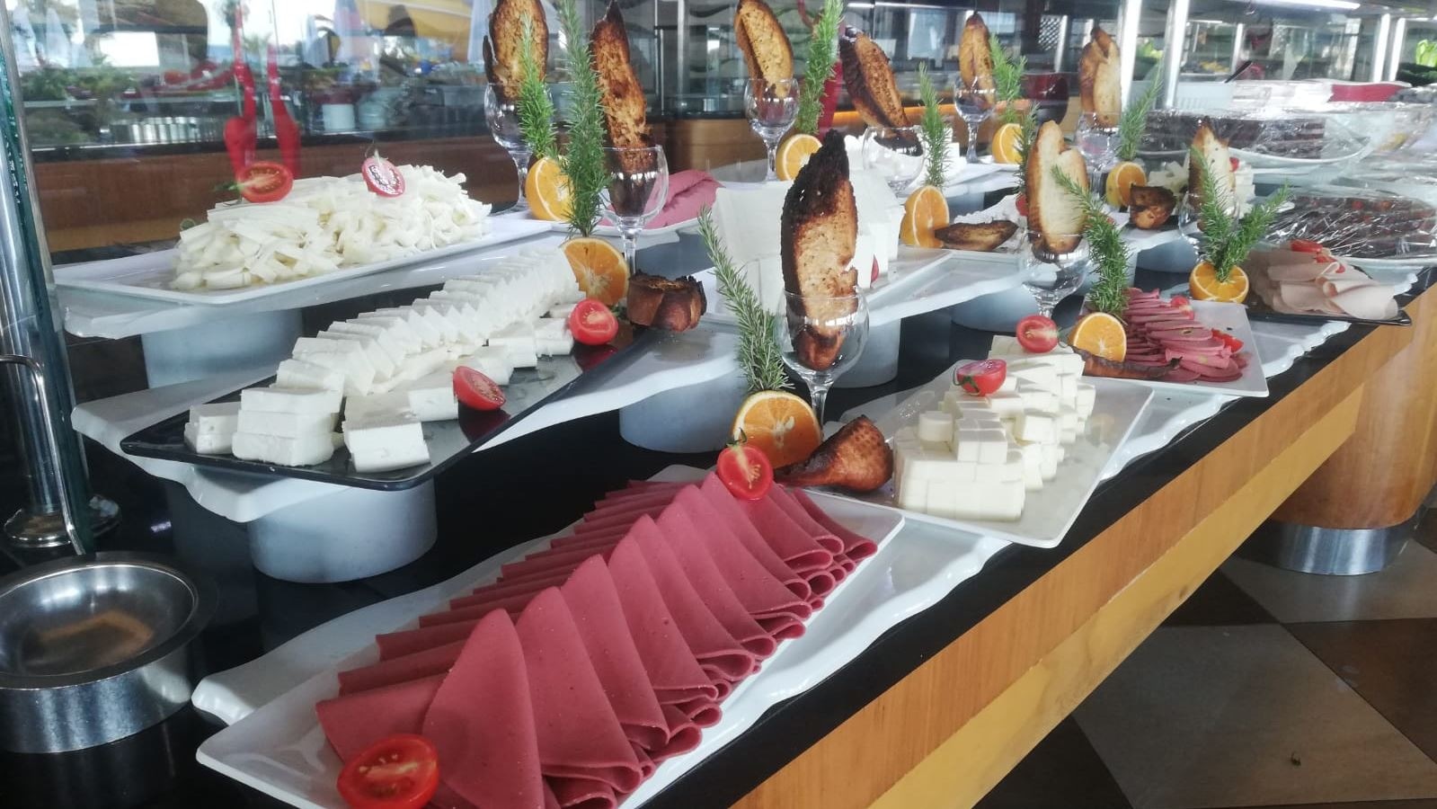 restaurants-main-restaurant