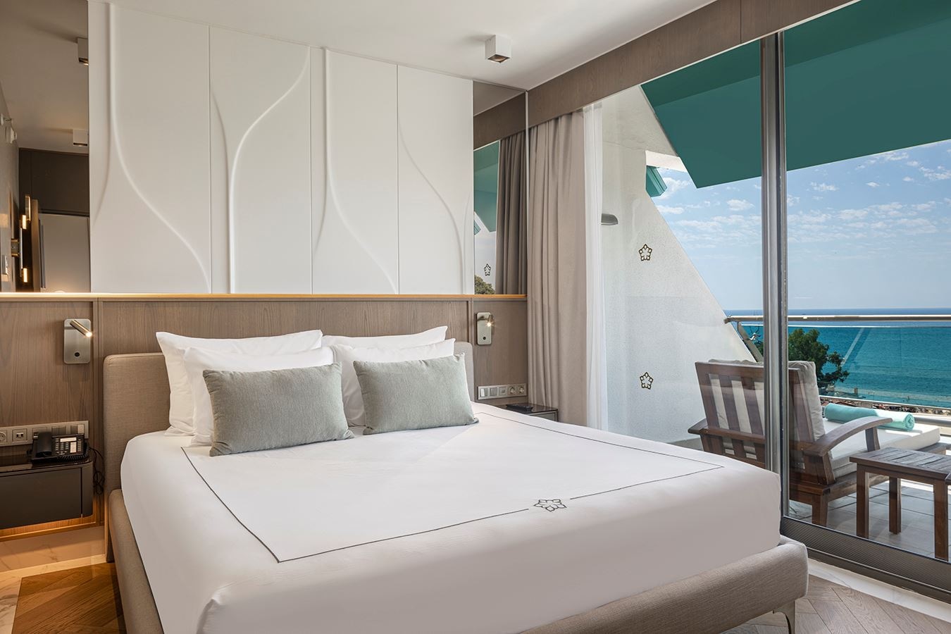 rooms-suite-sea-view