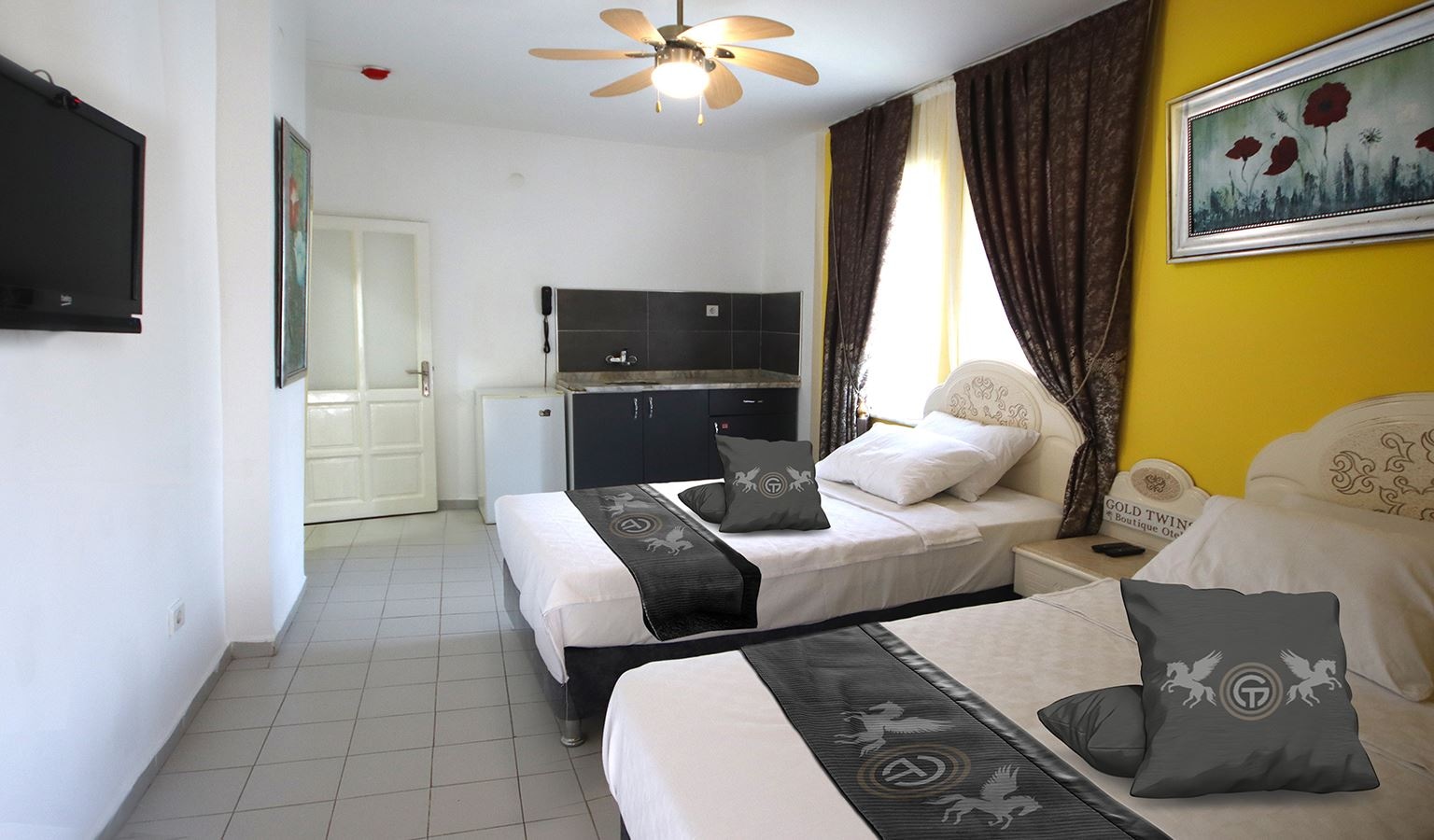 rooms-standard-suite-room