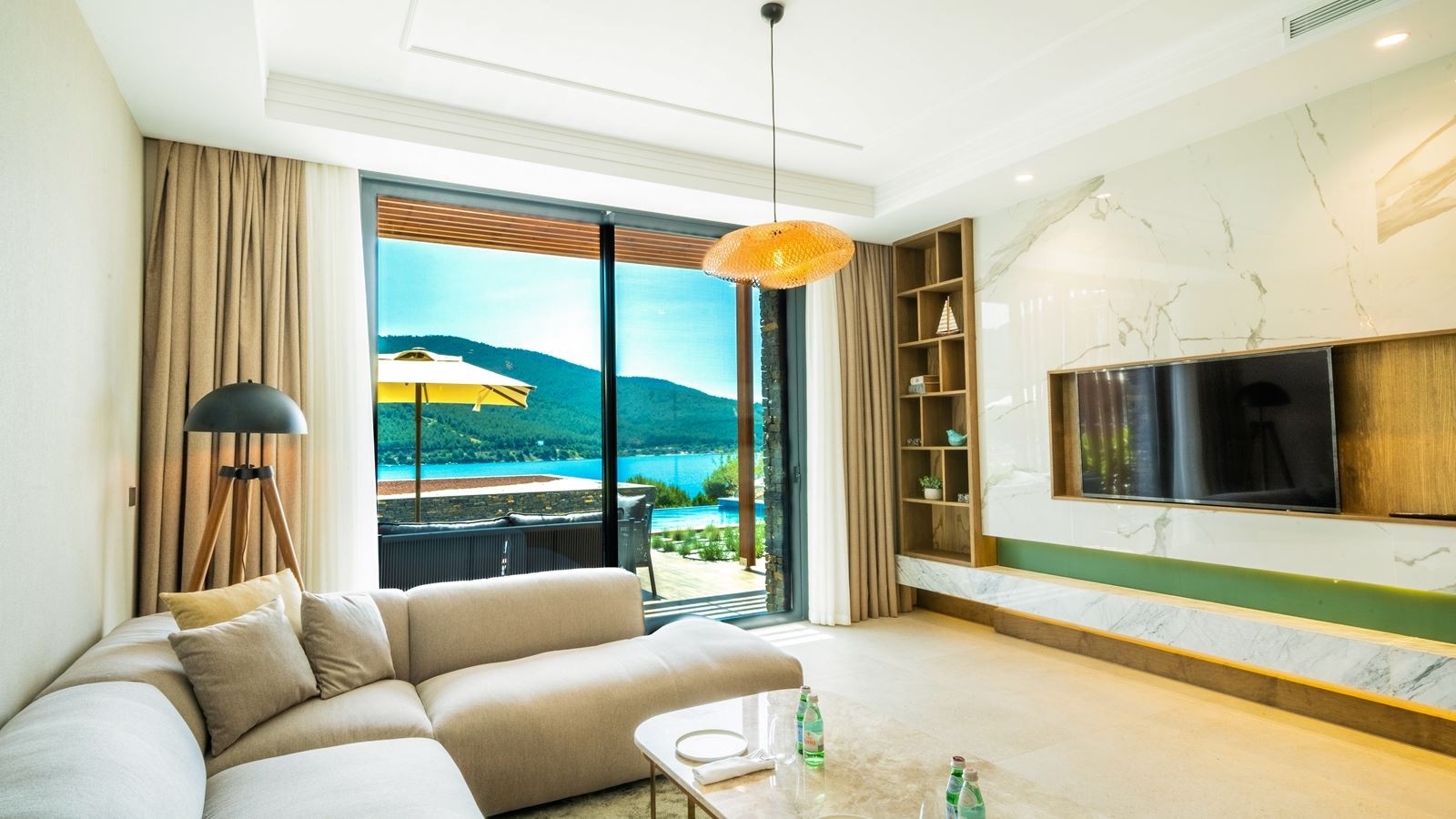 rooms-executive-villa