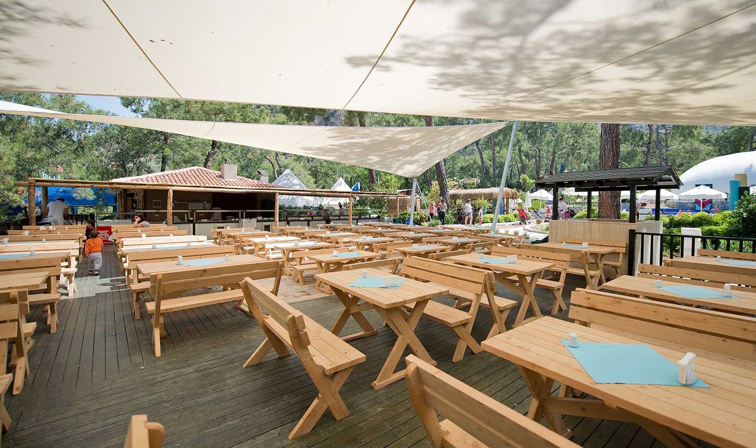 restaurants-liberty-children-paradise-aquapark-restaurant
