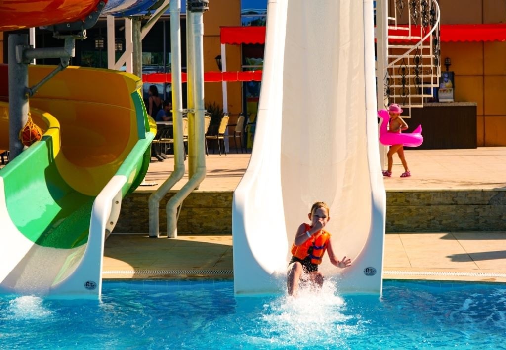 water-park-water-park