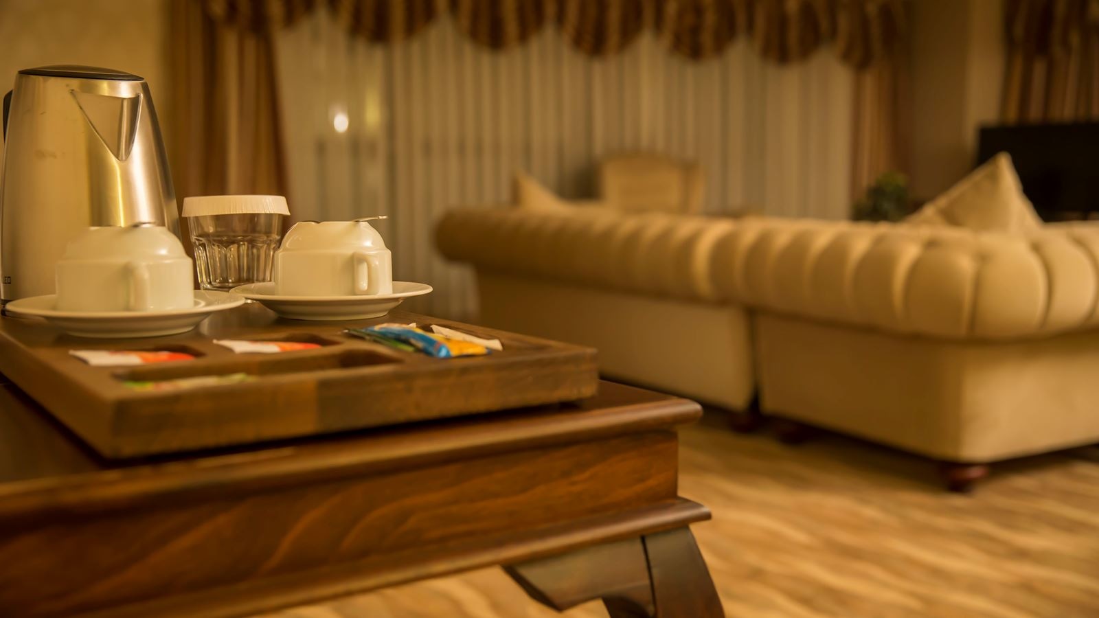 rooms-suite-room