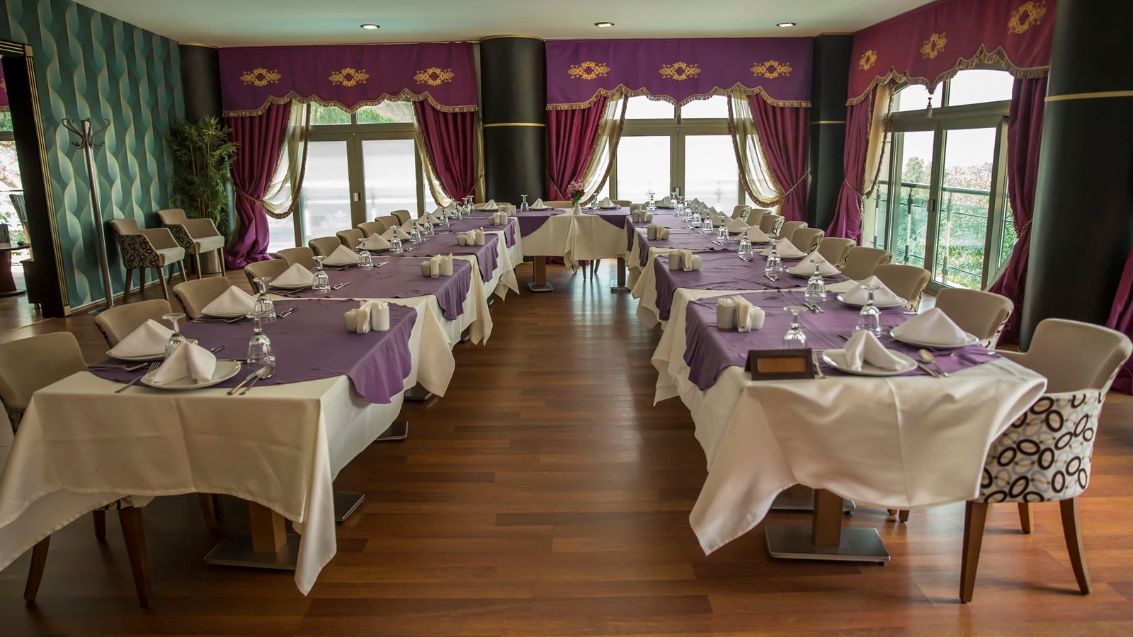 restaurants-ana--restaurant