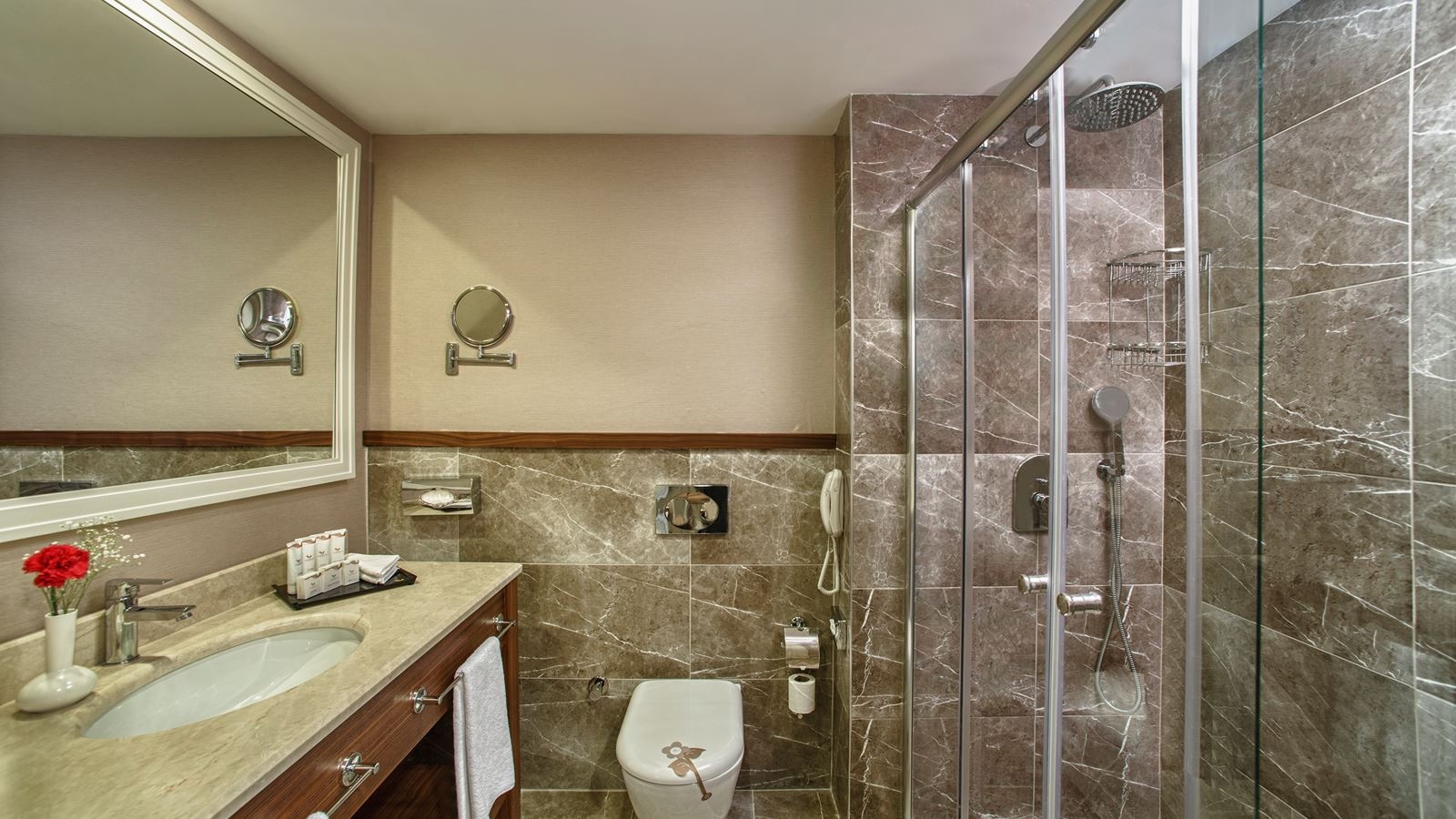 rooms-main-building-standard-room-sea-view