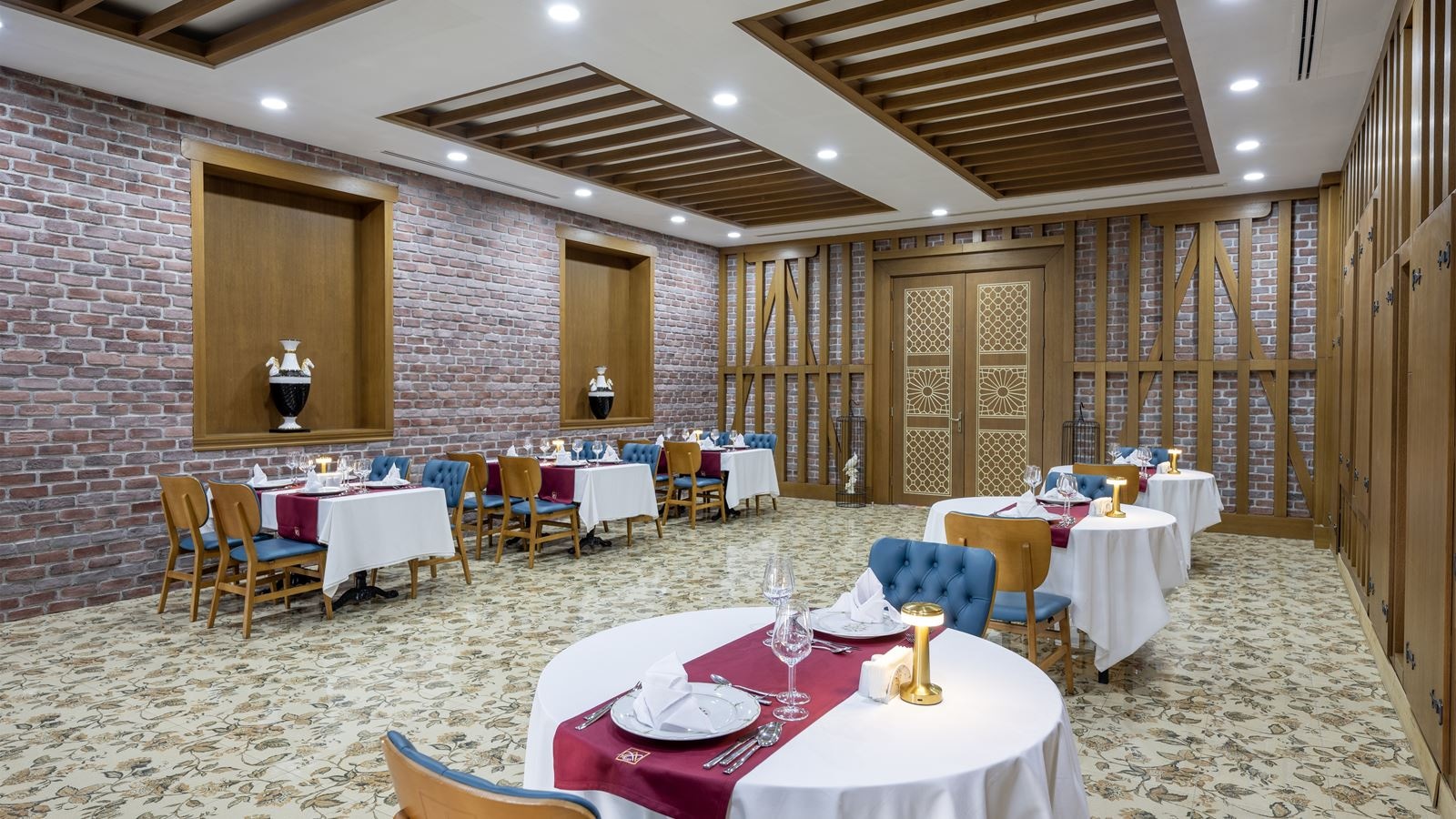 restaurants-italian-cuisine-a-la-carte-restaurant