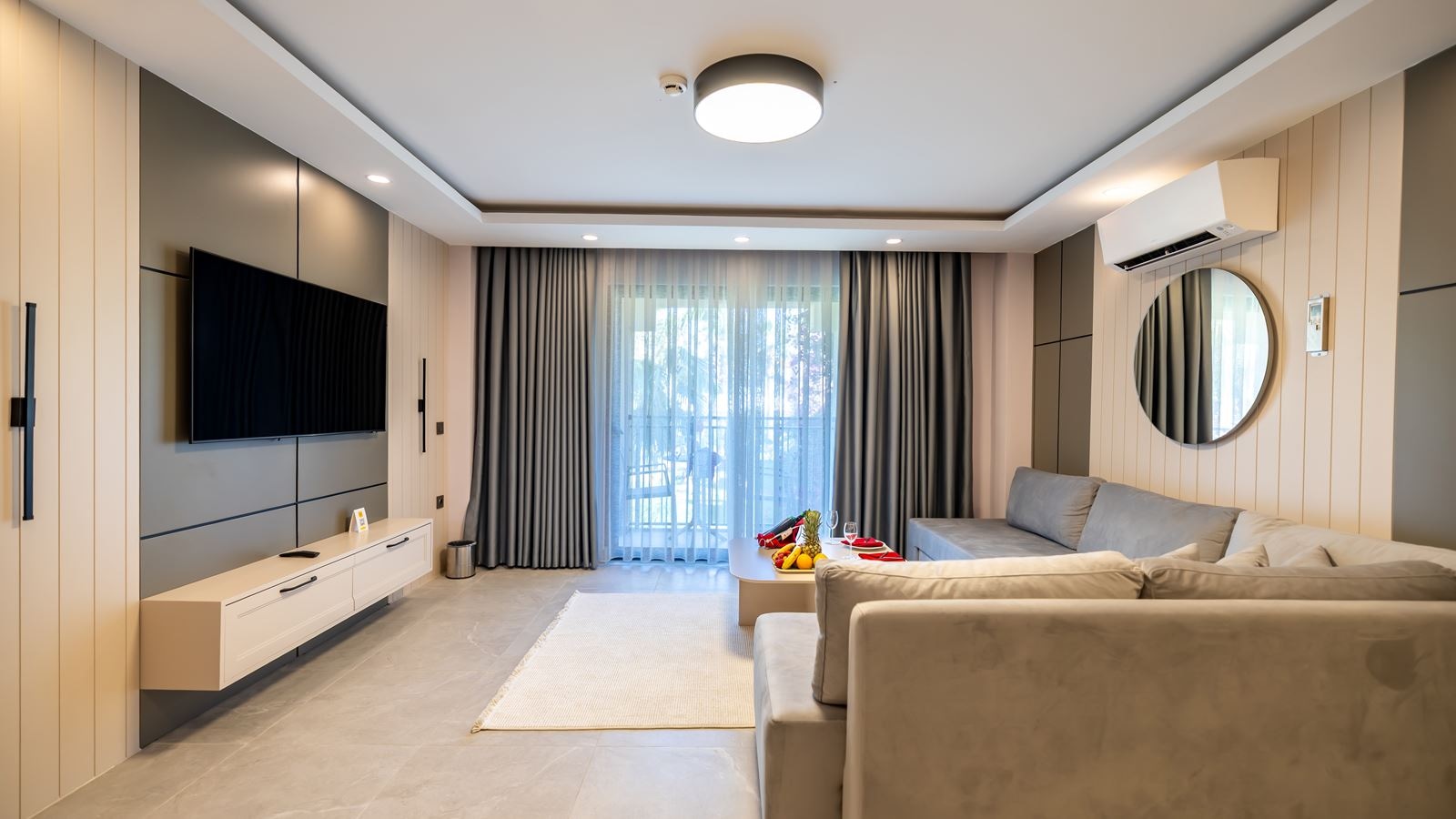 rooms-family-room-3-rooms