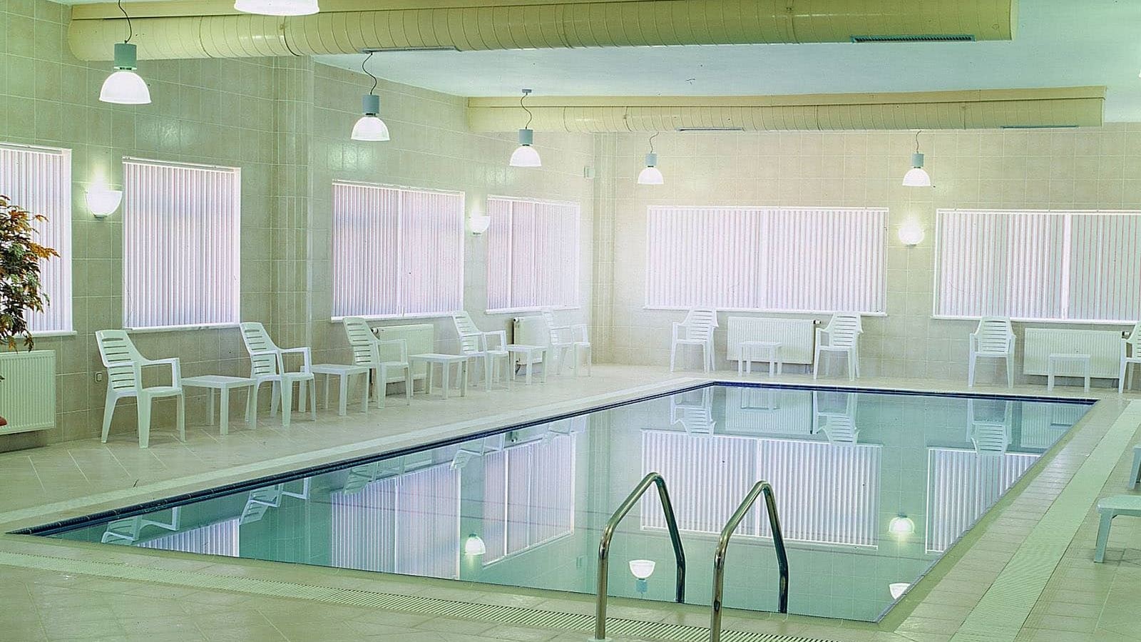 pools-indoor-pool