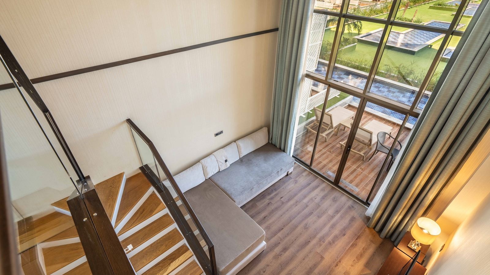 rooms-dublex-family-suite