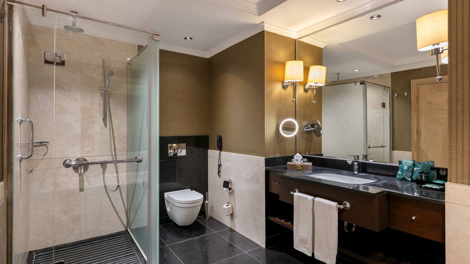 rooms-platinium-dublex-suite-executive-with-pool