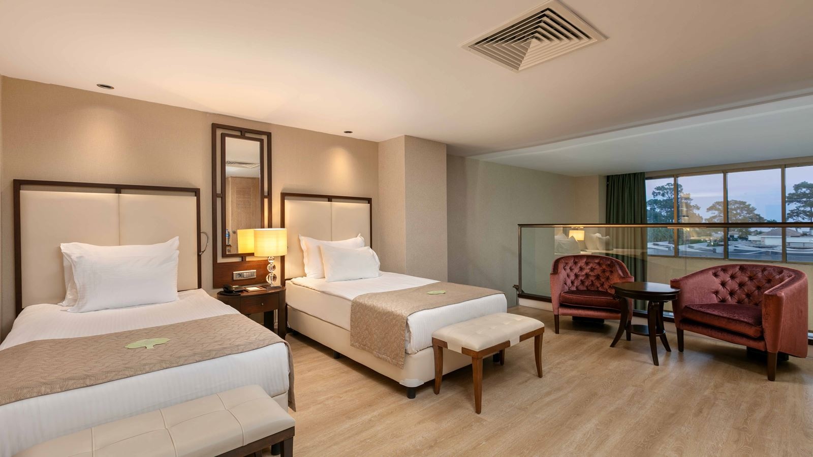 rooms-platinium-dublex-suite-executive-with-pool