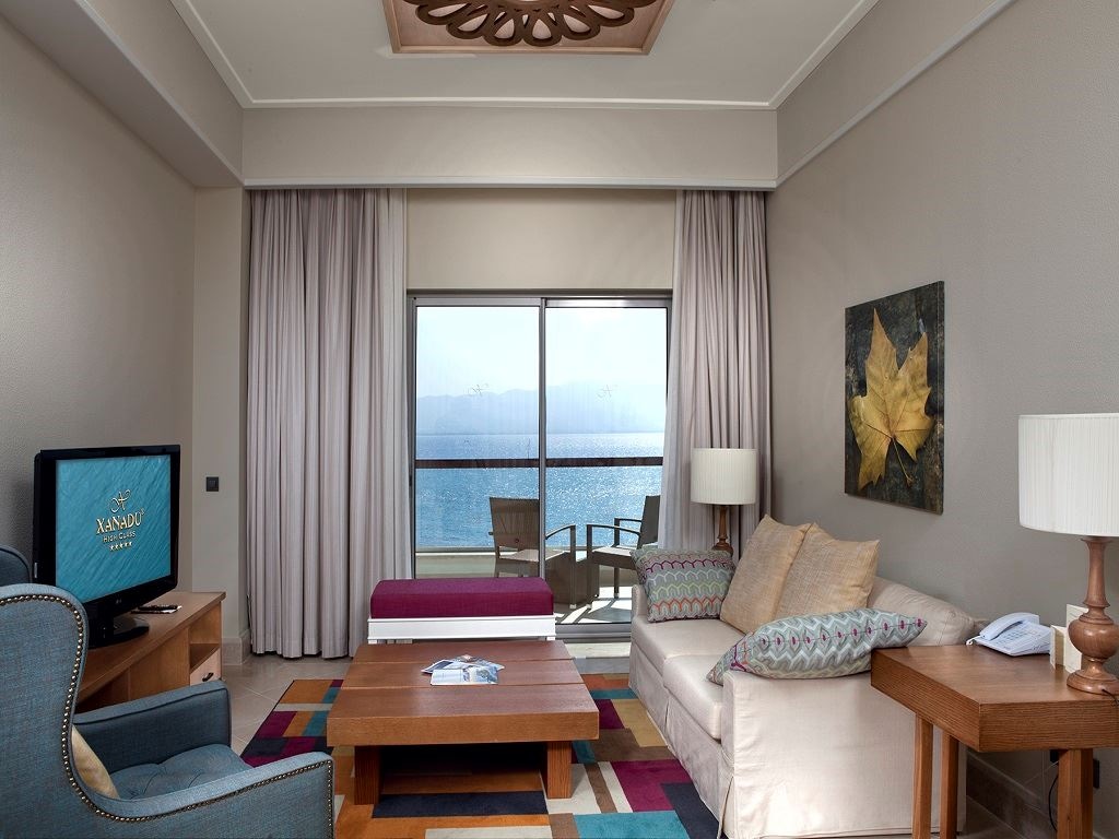 rooms-begonville-suite