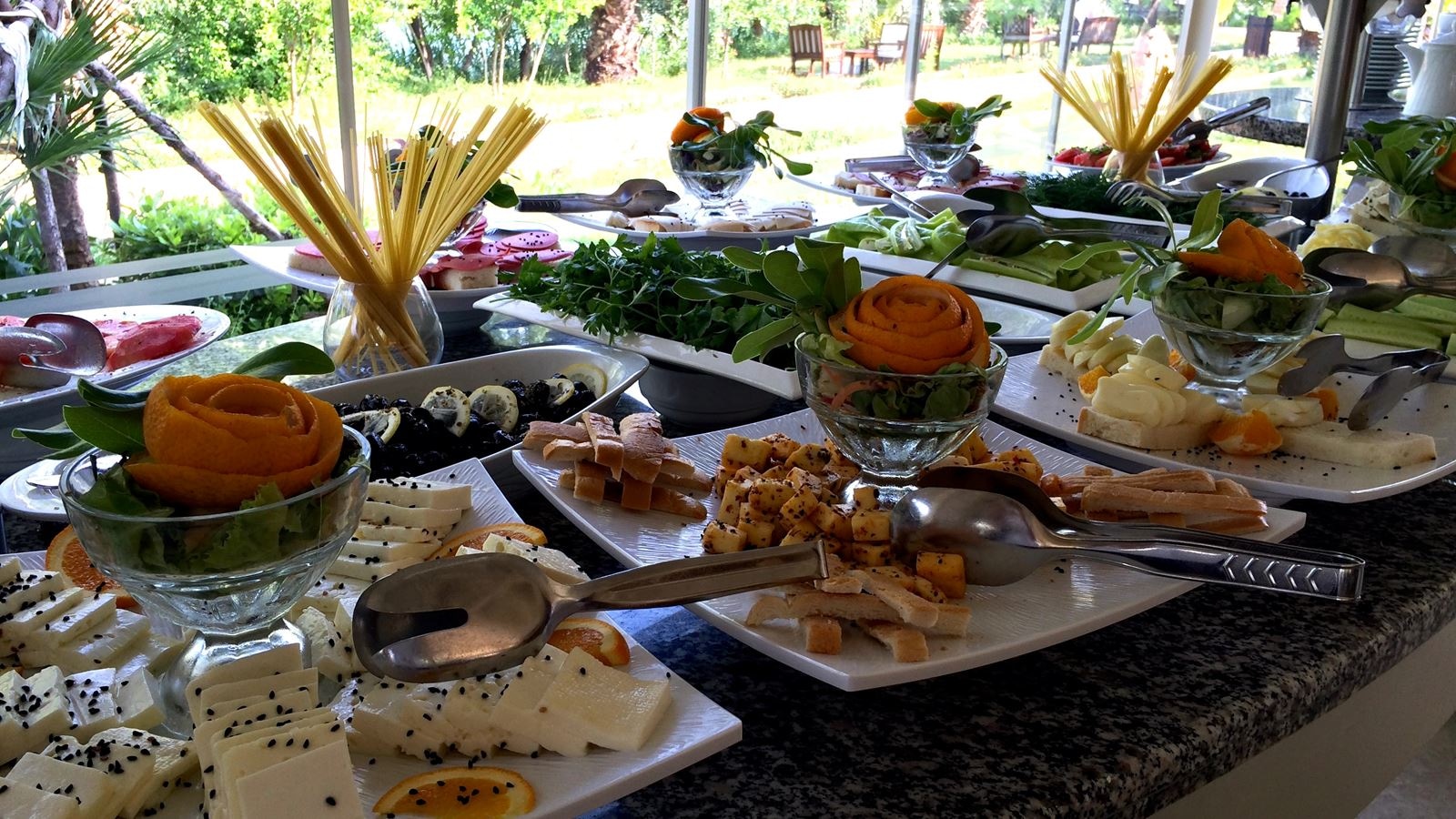 restaurants-main-restaurant