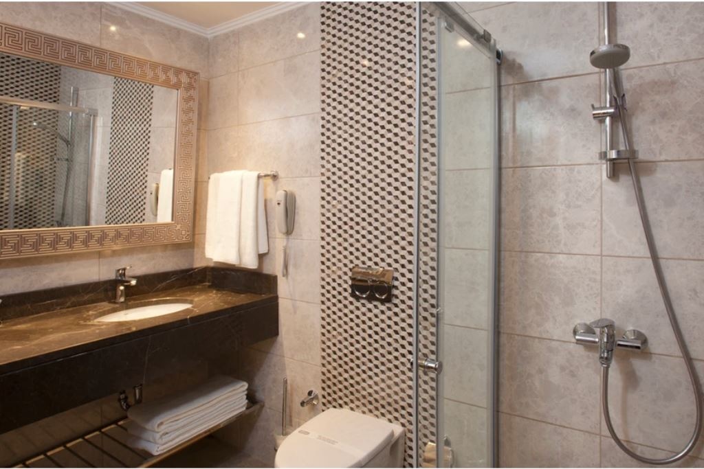 rooms-standard-room-with-terrace