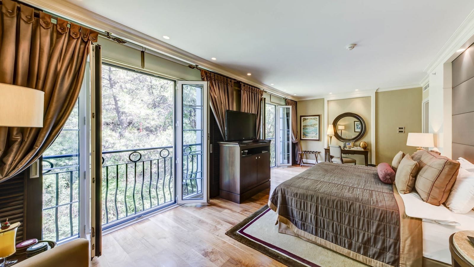 rooms-deluxe-connection-seaview