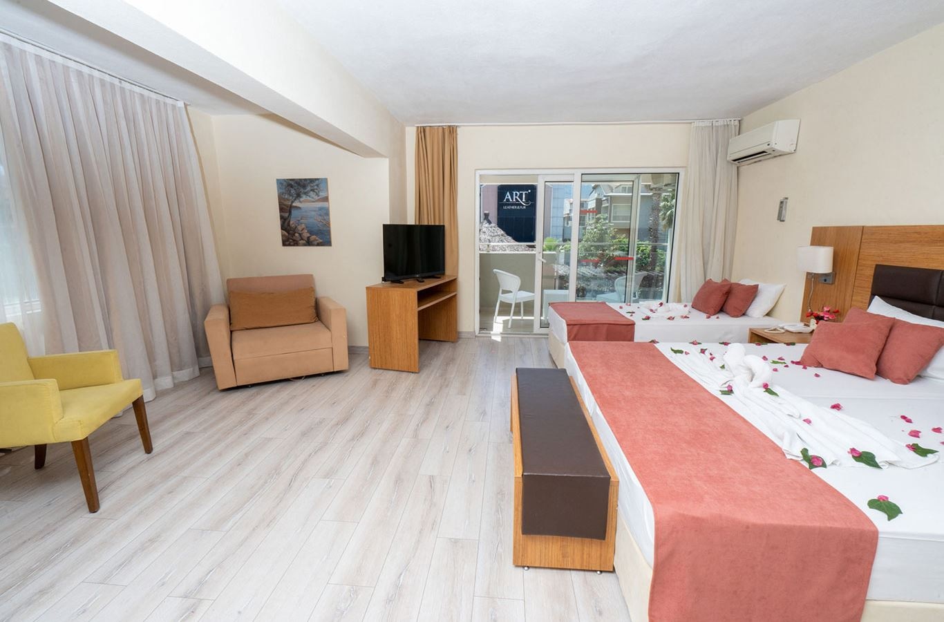 rooms-corner-suite