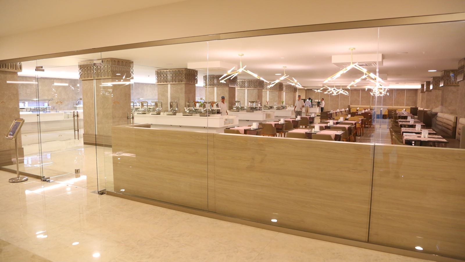 restaurants-lotus-restaurant