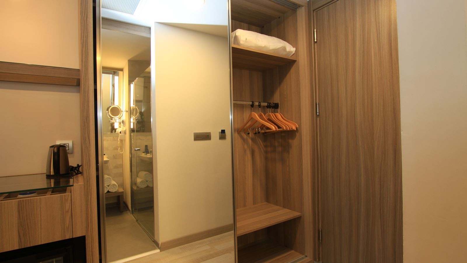 rooms-panorama-sea-view-room