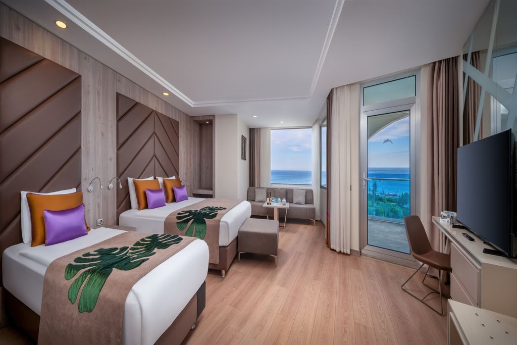 rooms-be-large-standard-room-side-sea-view