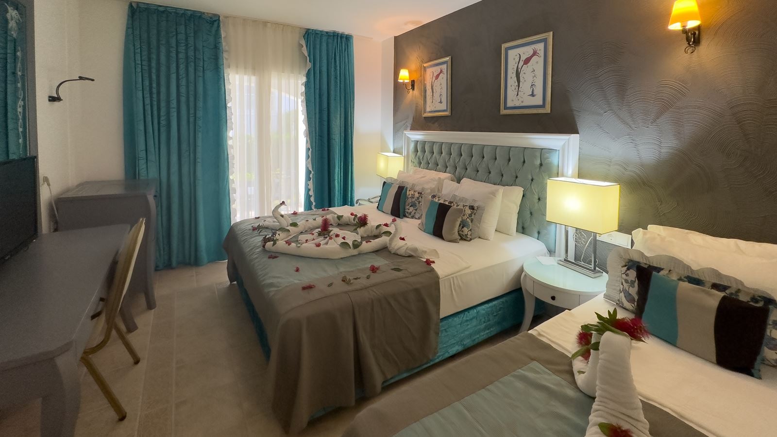 rooms-standard-room-balcony