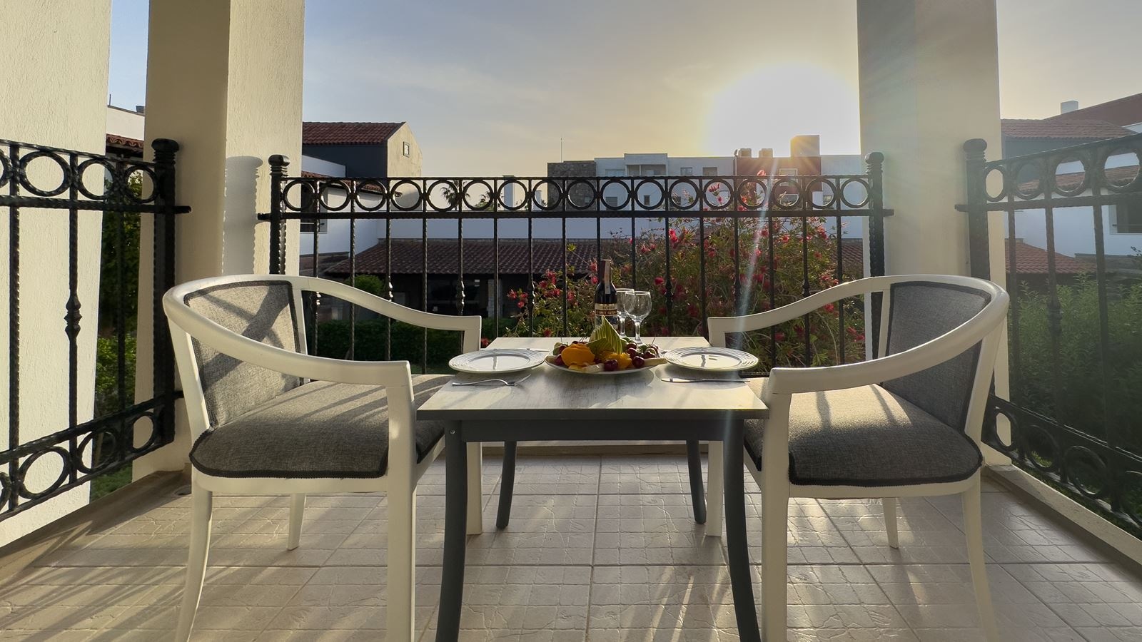 rooms-standard-room-balcony