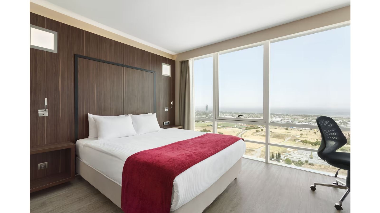 rooms-standard-room-land-view