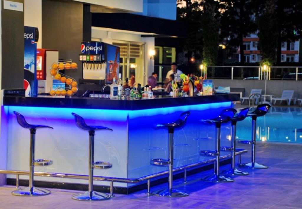 bars-pool-bar