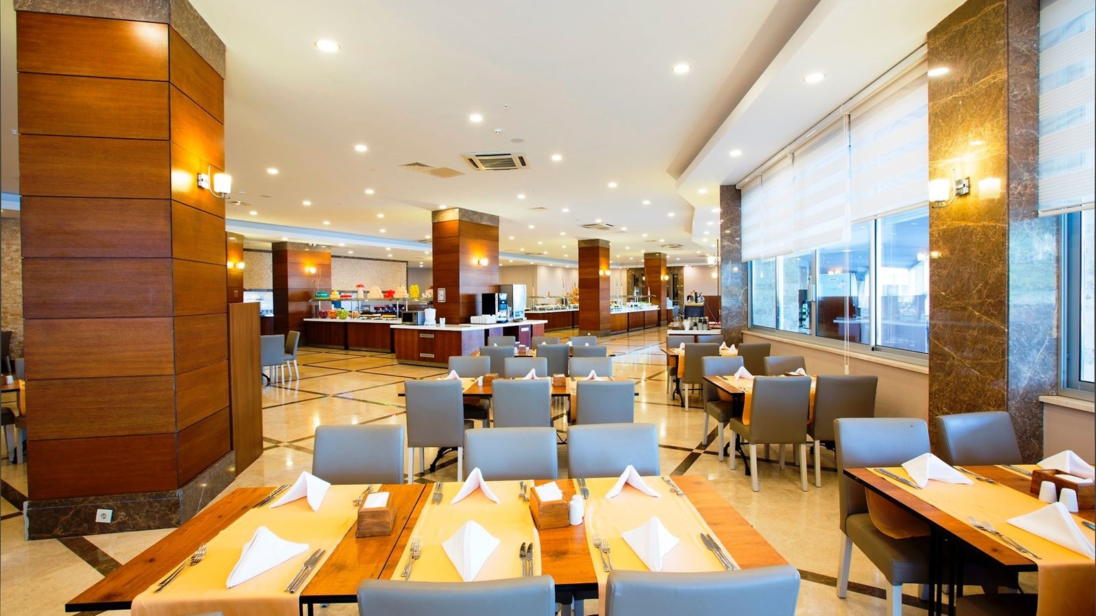 restaurants-main-restaurant