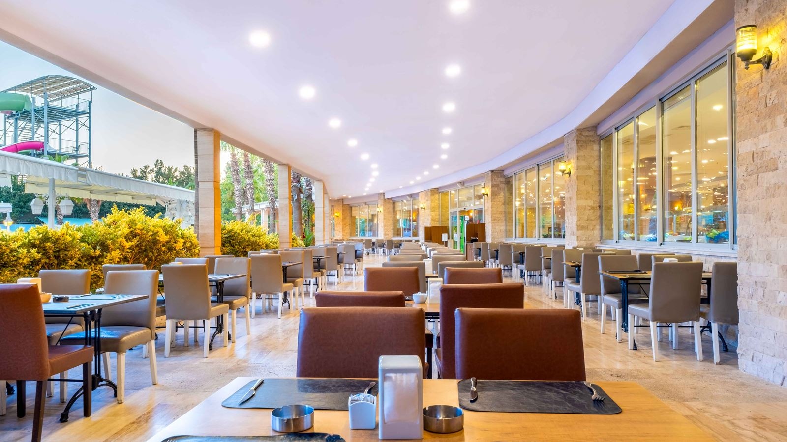 restaurants-main-restaurant